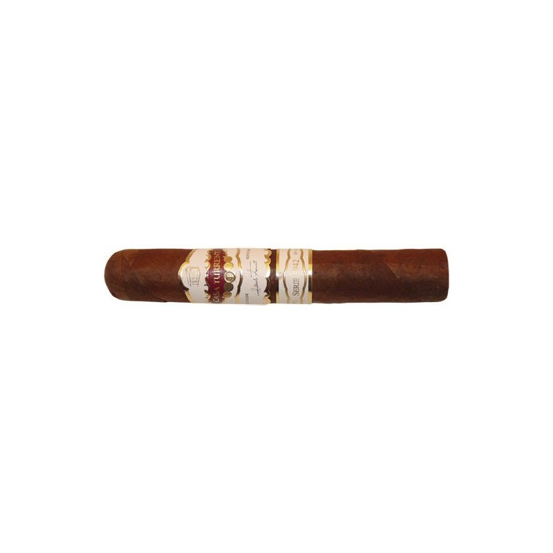 Купить Casa Turrent Serie 1942 Double Robusto