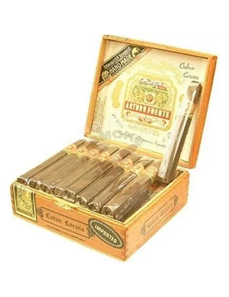 ARTURO FUENTE CUBAN CORONA