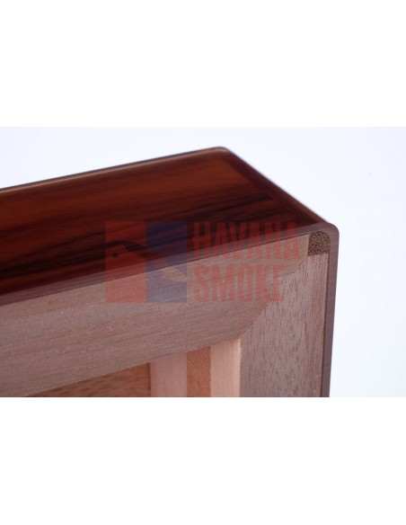 Хьюмидор Howard Miller 810-036 - купить в интернет-магазине Havana Smoke