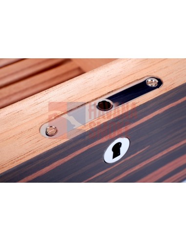 Хьюмидор Howard Miller 810-025 - купить в интернет-магазине Havana Smoke