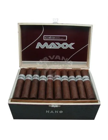 Alec Bradley Maxx Nano