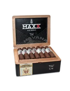 Alec Bradley Maxx The Fix