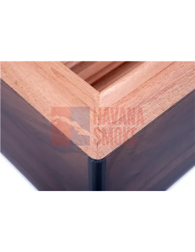 Хьюмидор Howard Miller CB-15