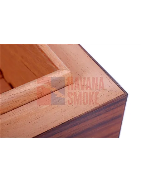 Хьюмидор Howard Miller 810-019