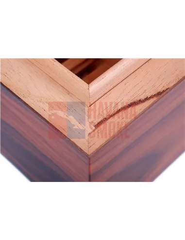 Хьюмидор Howard Miller 810-019