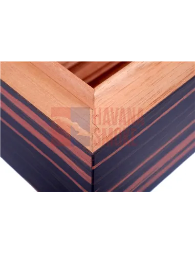 Хьюмидор Howard Miller 810-025