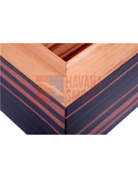 Хьюмидор Howard Miller 810-025