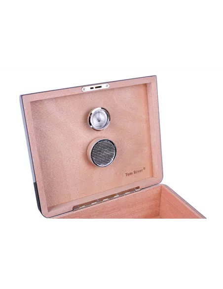 Хьюмидор Tom River на 30 сигар, Карбон 560-257