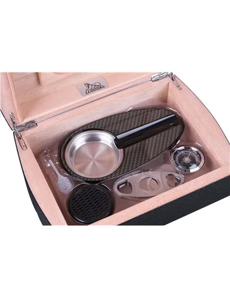 Хьюмидор Lubinski с подарочным набором на 30 сигар, Карбон QB305