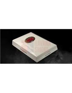 Hoyo de Monterrey Petit Belicosos Travel Humidor