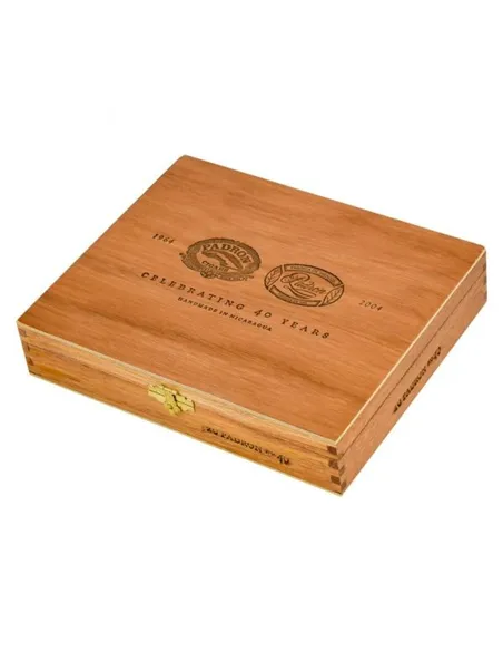 Padron 1926 Serie 40th Anniversary Torpedo Natural