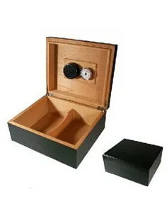 Хьюмидор для сигар черный 09482