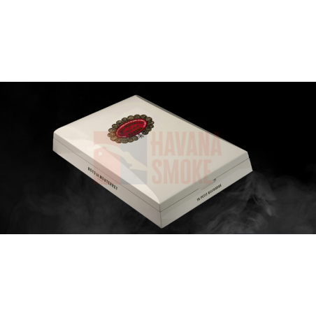 Купить Hoyo de Monterrey Petit Belicosos Travel Humidor