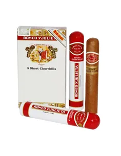 ROMEO Y JULIETA SHORT CHURCHILLS TUBOS