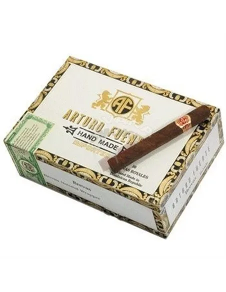 ARTURO FUENTE BREVAS ROYAL MADURO