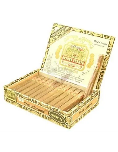 ARTURO FUENTE PETIT CORONA MADURO