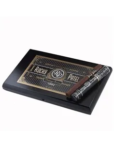 ROCKY PATEL VINTAGE 1992 DELUXE TORO TUBO