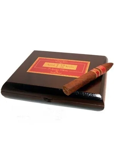 ROCKY PATEL VINTAGE 1990 TORPEDO