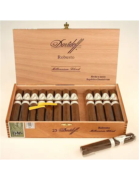 Davidoff Millennium Blend Robusto