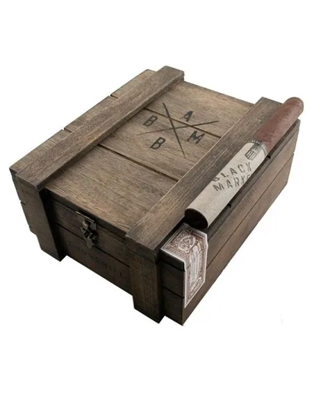 Alec Bradley Black Market Churchill