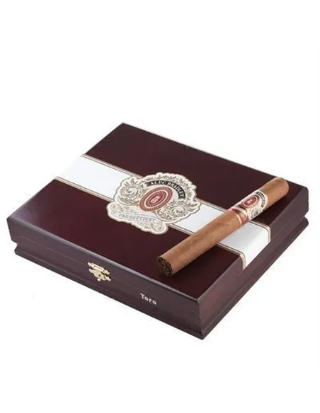 Alec Bradley Connecticut Toro