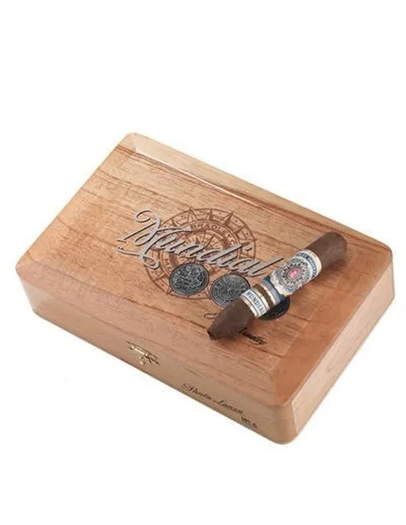 Alec Bradley Mundial PL № 4