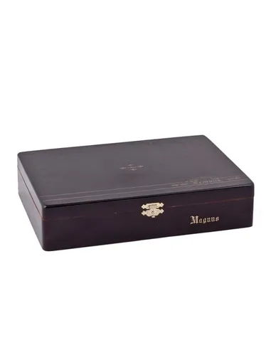 Alec Bradley Tempus Magnus