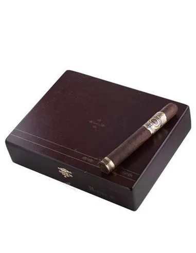 Alec Bradley Tempus Medius 6