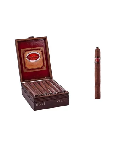 Alec Bradley Family Blend M23