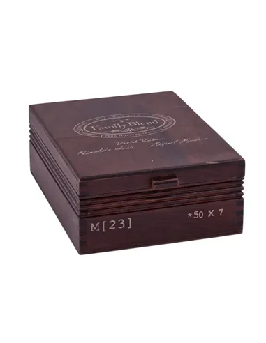 Alec Bradley Family Blend M23