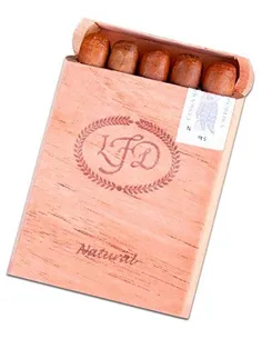 La Flor Dominicana Carajos