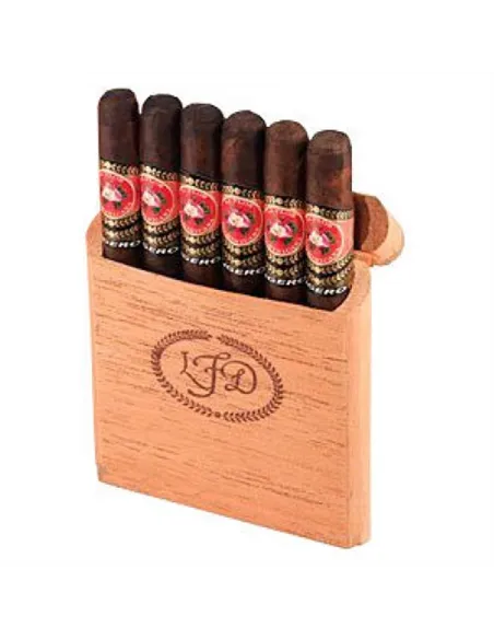 La Flor Dominicana Carajos Maduro