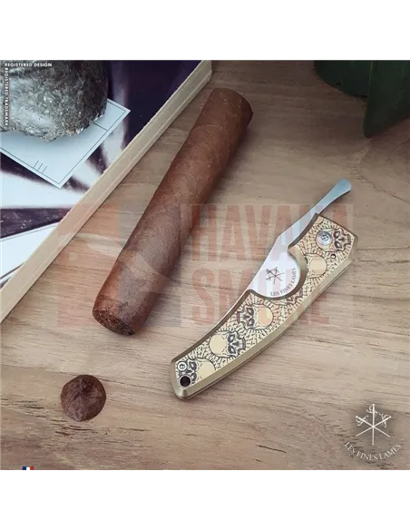 Сигарный нож Le Petit Brass Skulls