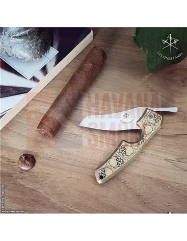 Сигарный нож Le Petit Brass Skulls