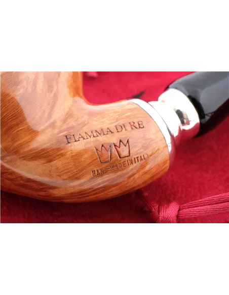 Трубка Fiamma di Re 2 Corone F063