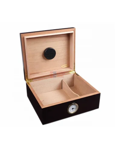 Хьюмидор Tom River на 40 сигар, Красное дерево