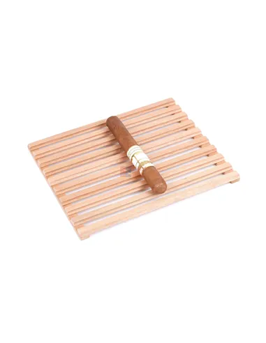 Полка из кедра для хьюмидоров Howard Miller на 50 сигар