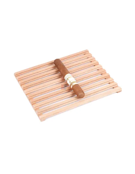 Полка из кедра для хьюмидоров Howard Miller на 50 сигар