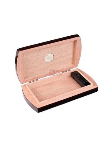 Хьюмидор Lubinski дорожный на 5 сигар, Орех