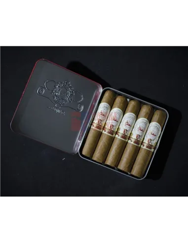 La Galera Connecticut Half Corona Tins