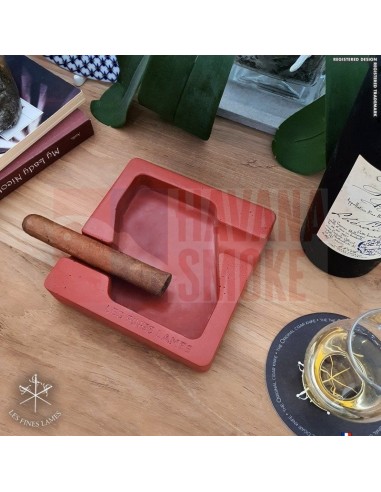 Пепельница LES FINES LAMES DYAD RED на 2 сигары - купить в интернет-магазине Havana Smoke