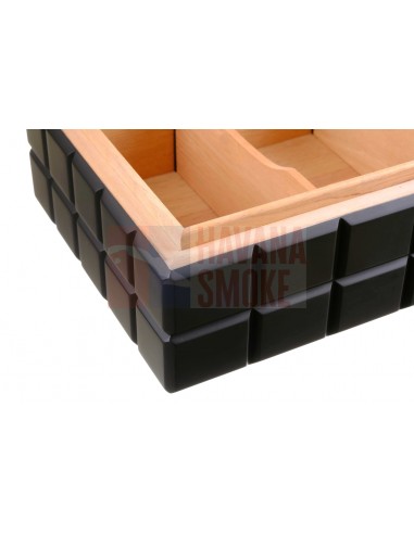 Хьюмидор Colibri Heritage на 80 сигар, Черный лак HU500T1 - купить в интернет-магазине Havana Smoke