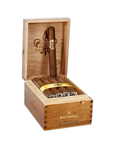 Tatuaje 10TH Anniversary Bon Chasseur Robusto (20)