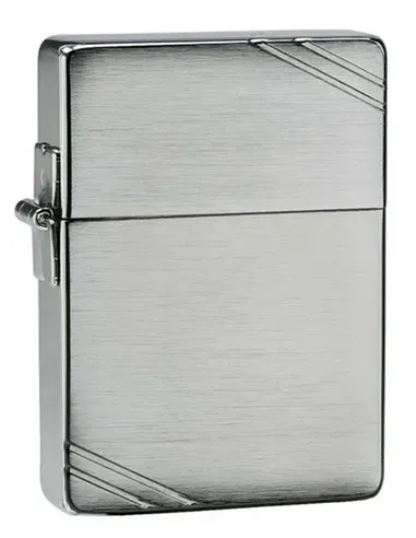             Зажигалка Zippo Z1935
