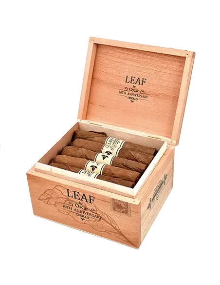 Сигара Oscar Valladares - 10-th Anniversary Leaf Criollo Sixty 