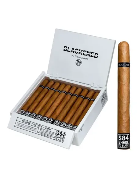 Сигара Drew Estate Blackened S84 Corona Doble