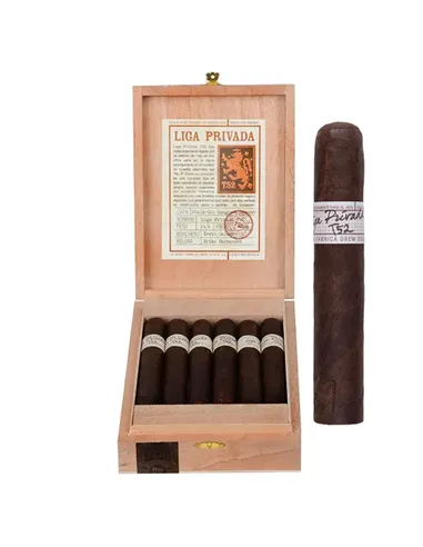 Сигара Drew Estate Liga Privada T52 Robusto