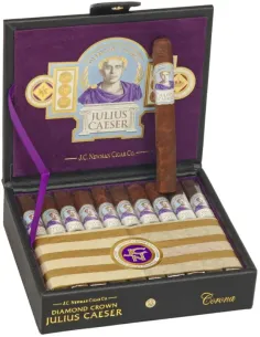 Сигара Diamond Crown Julius Caeser Corona