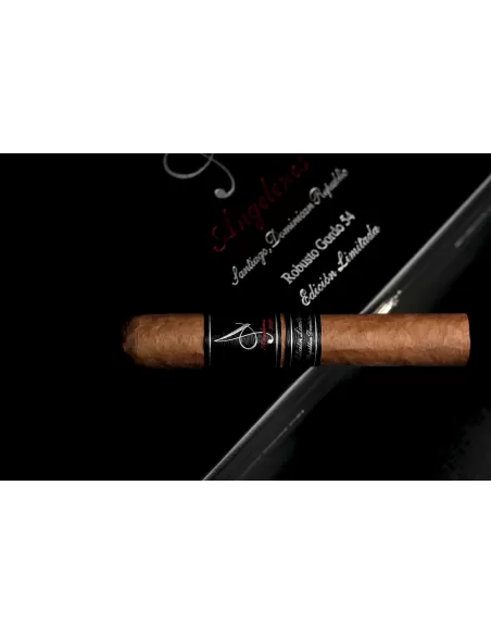 Сигара Angelenos Robusto Gordo 54 от Arturo Fuente