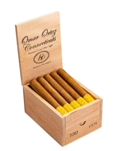 Сигара Omar Ortez Connecticut Toro 